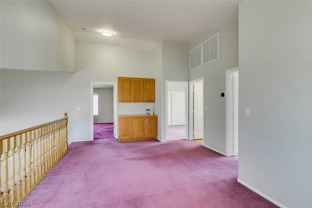 8420 Gillette, Las Vegas, NV 89117