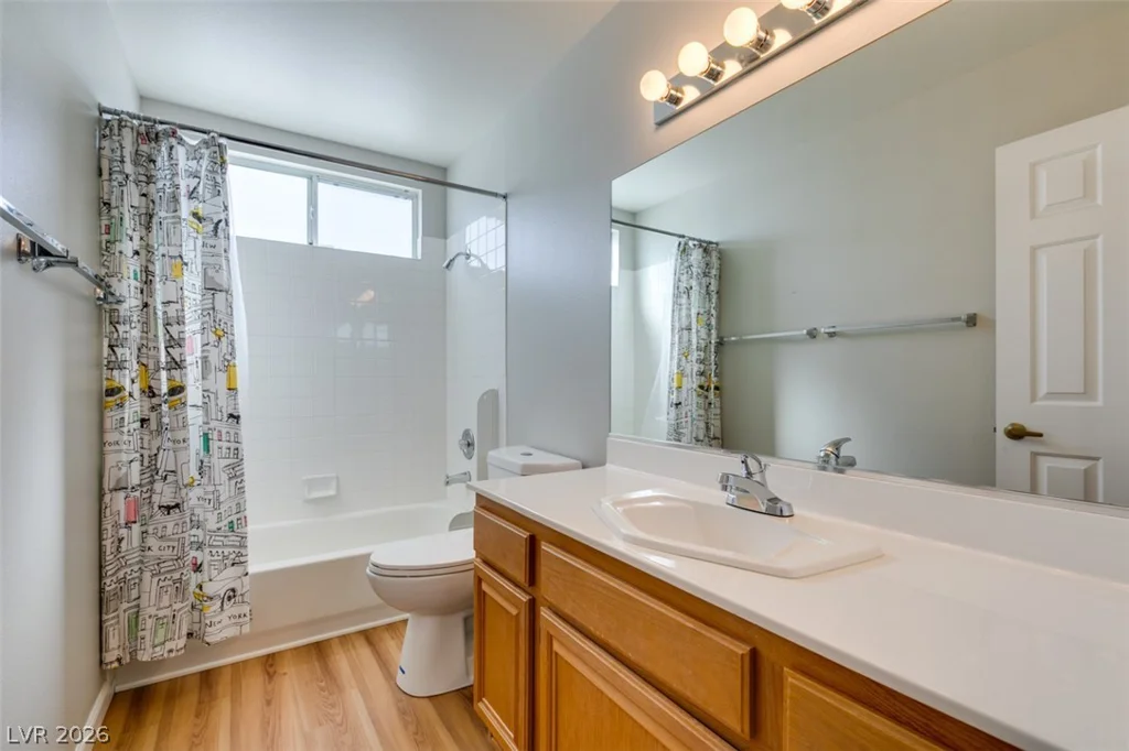 8420 Gillette, Las Vegas, NV 89117