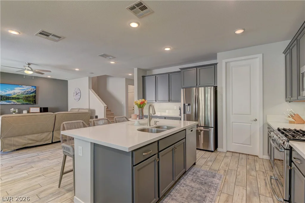 8345 Belay, Las Vegas, NV 89166