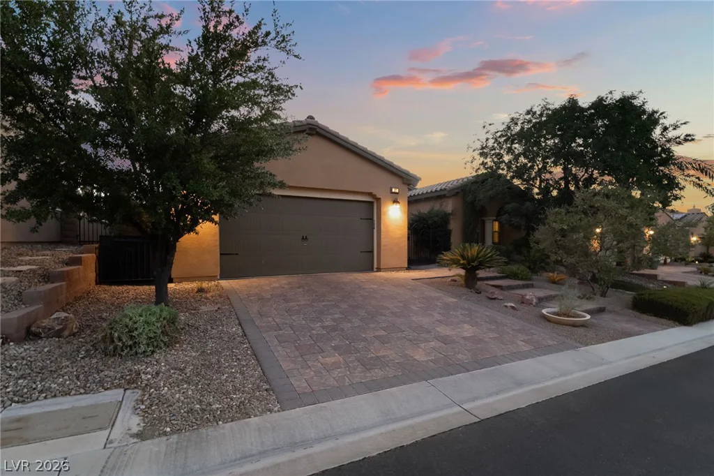 27 Contrada Fiore, Henderson, NV 89011