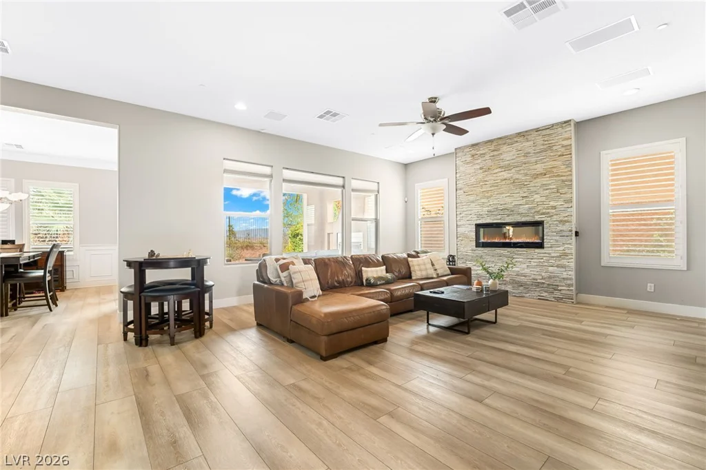 27 Contrada Fiore, Henderson, NV 89011