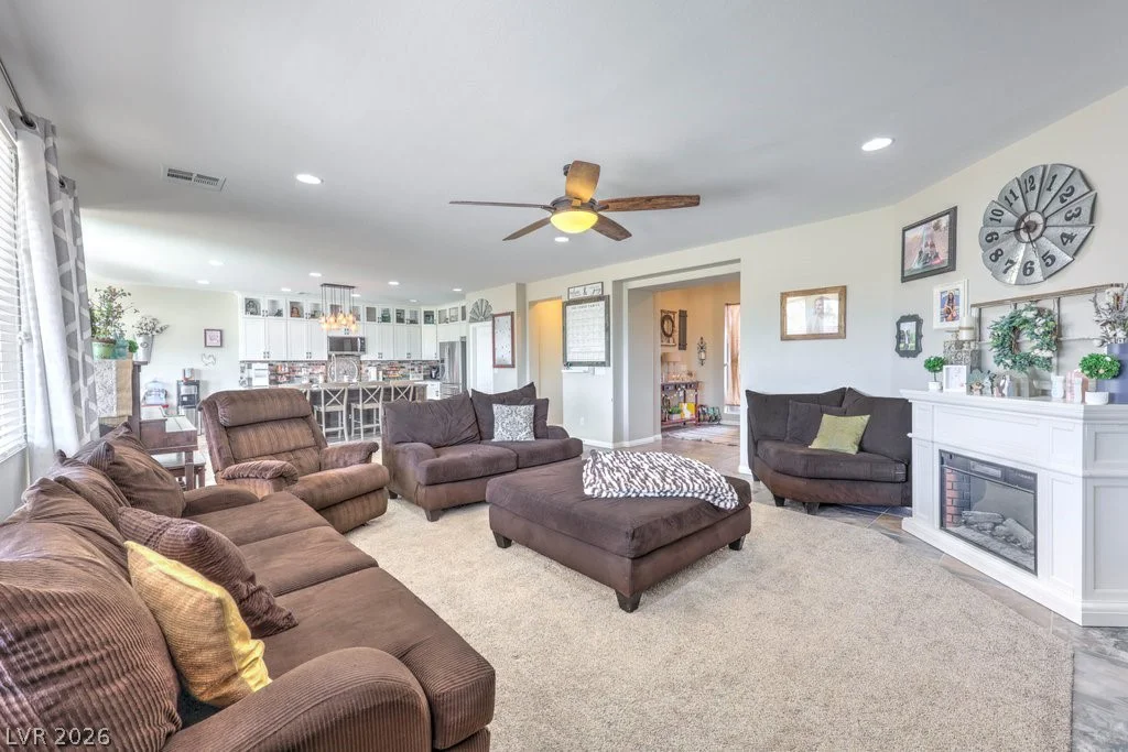 1593 Valley Home, Logandale, NV 89021
