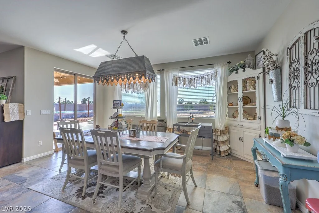 1593 Valley Home, Logandale, NV 89021