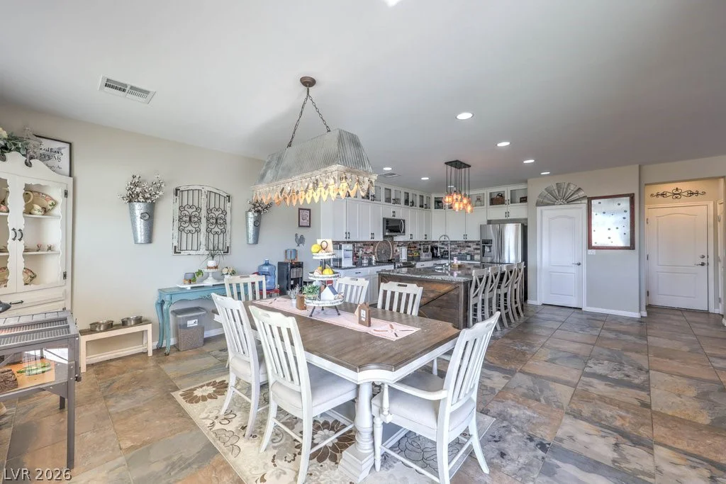1593 Valley Home, Logandale, NV 89021