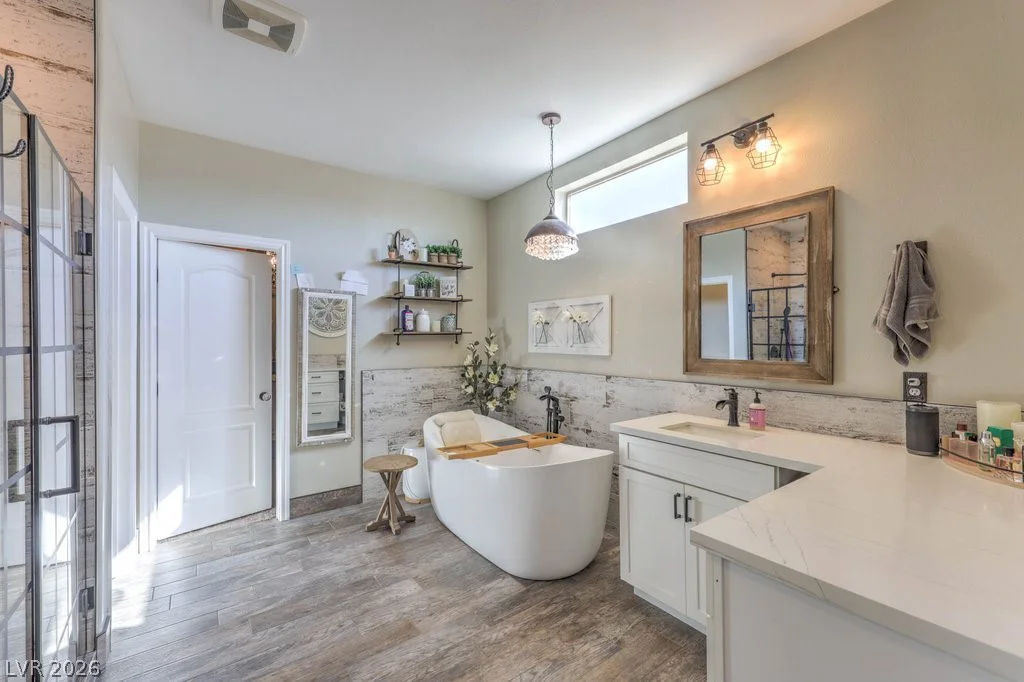 1593 Valley Home, Logandale, NV 89021