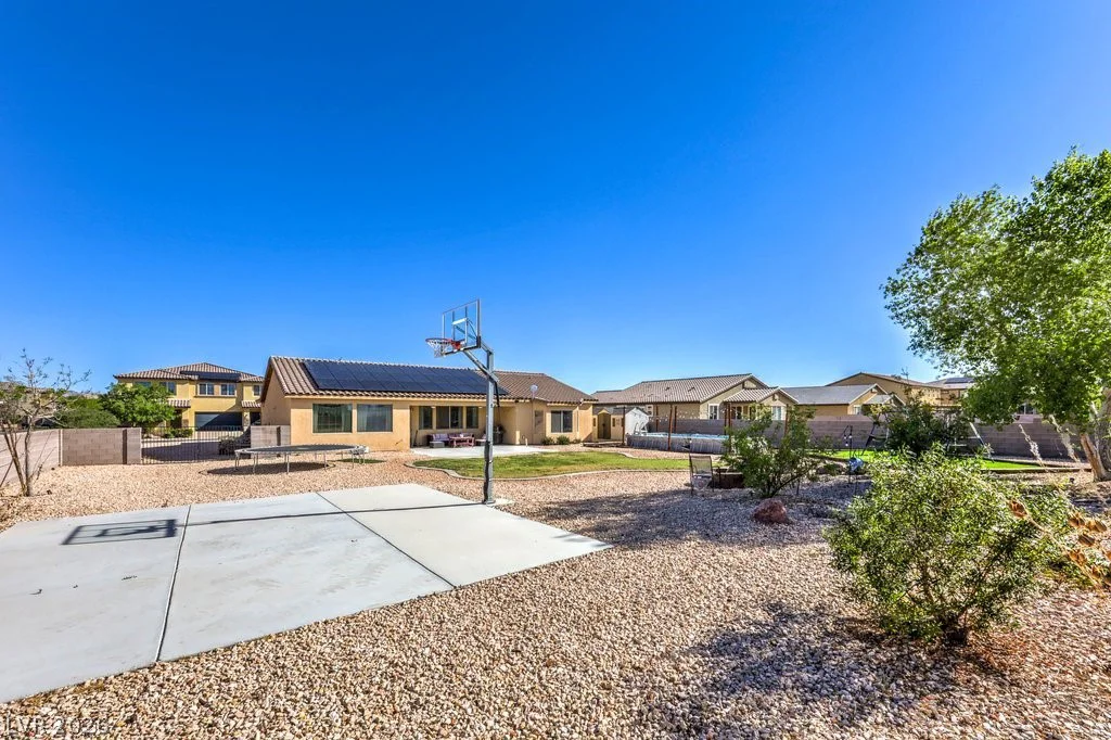 1593 Valley Home, Logandale, NV 89021