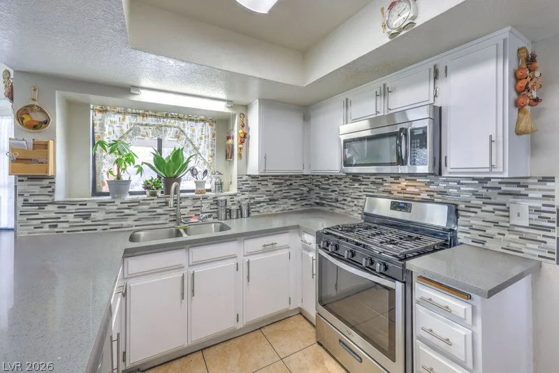 1063 Placerville, Las Vegas, NV 89119