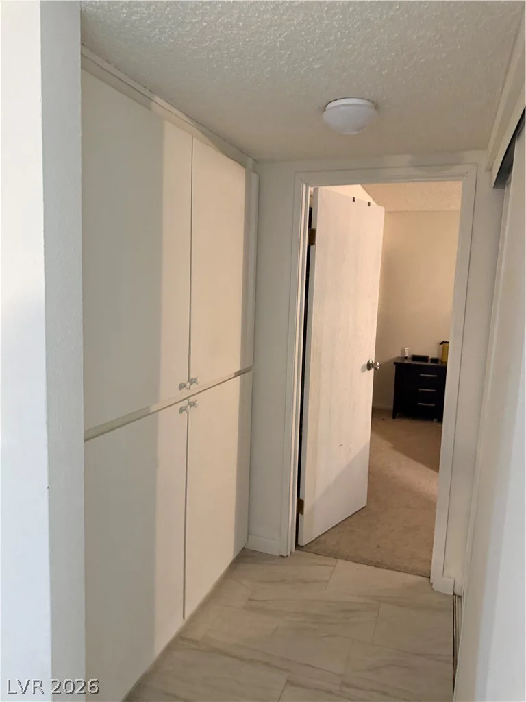 2080 Karen, Las Vegas, NV 89169