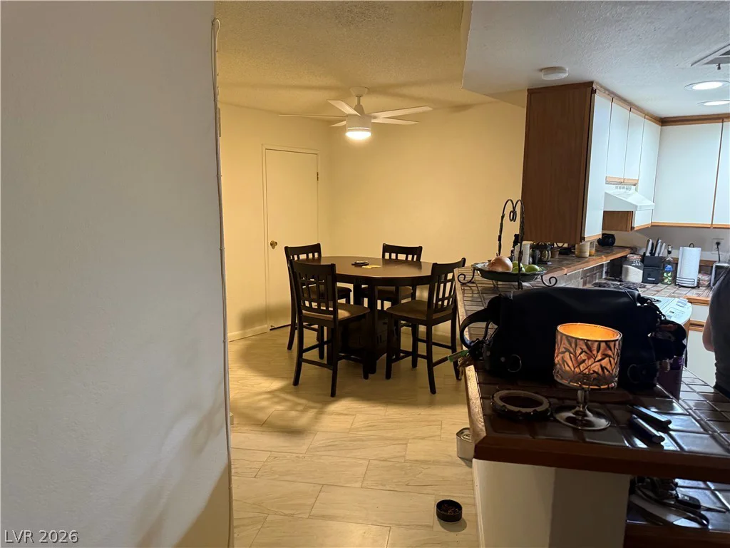 2080 Karen, Las Vegas, NV 89169