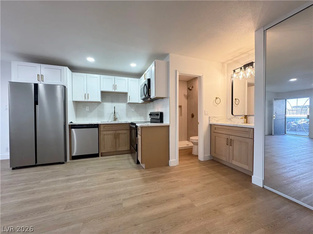 4600 University Center, Las Vegas, NV 89119