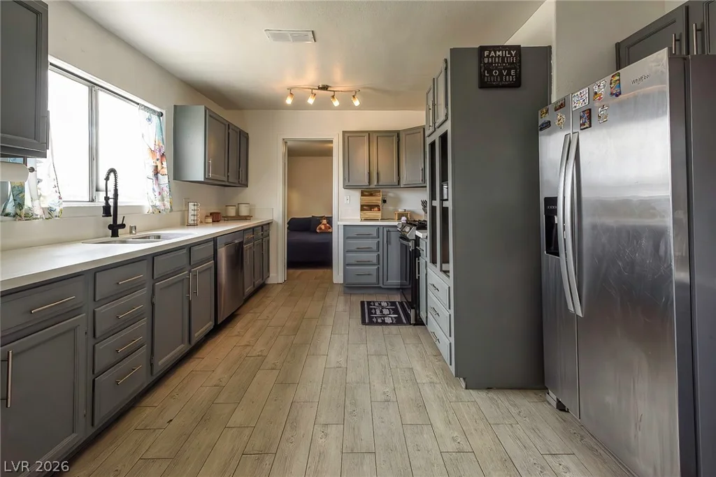 1100 Freeman, Las Vegas, NV 89106