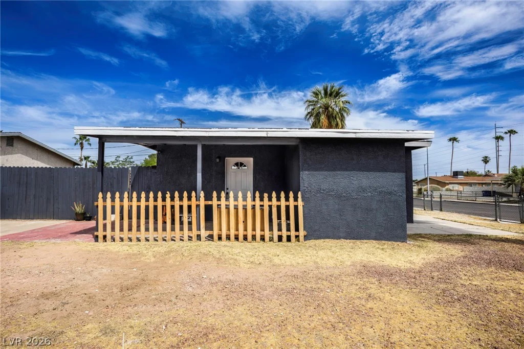1100 Freeman, Las Vegas, NV 89106