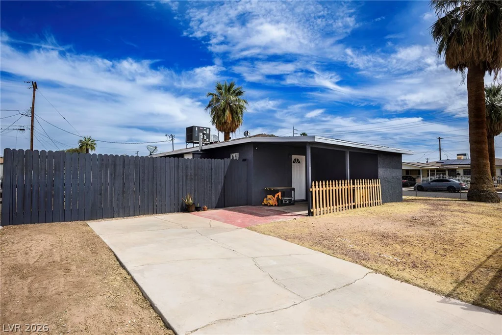1100 Freeman, Las Vegas, NV 89106