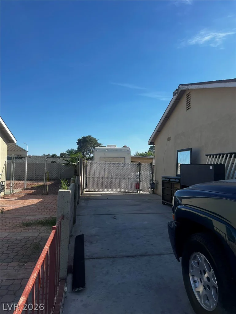 4829 Stillwater, Las Vegas, NV 89110