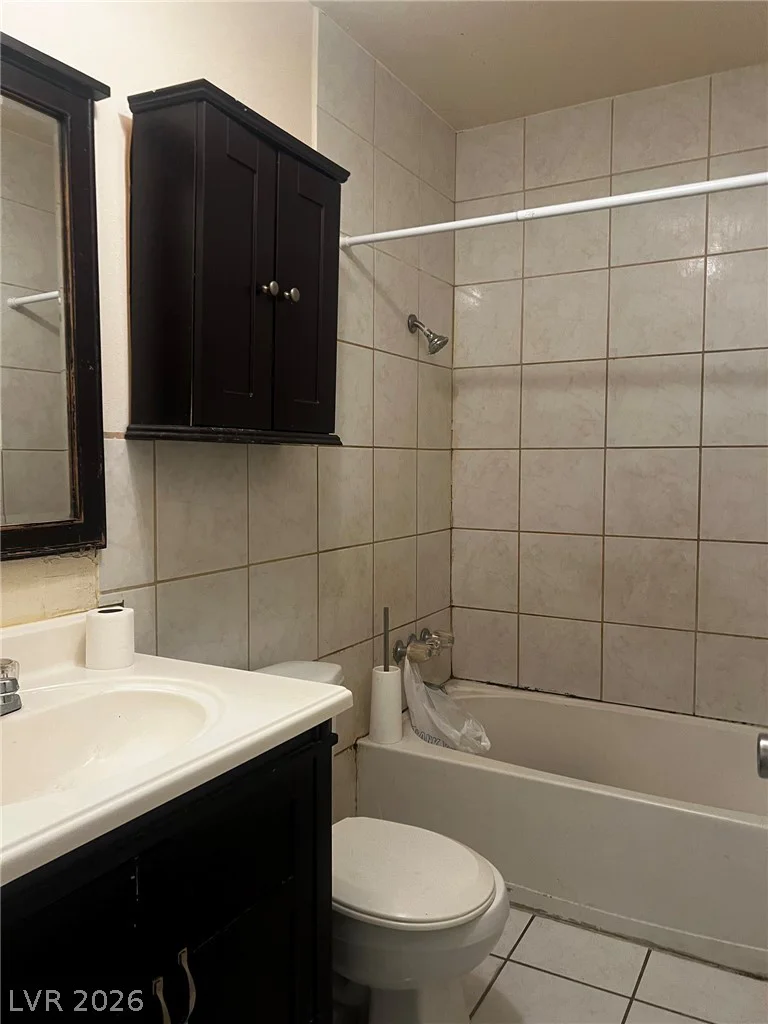 4829 Stillwater, Las Vegas, NV 89110
