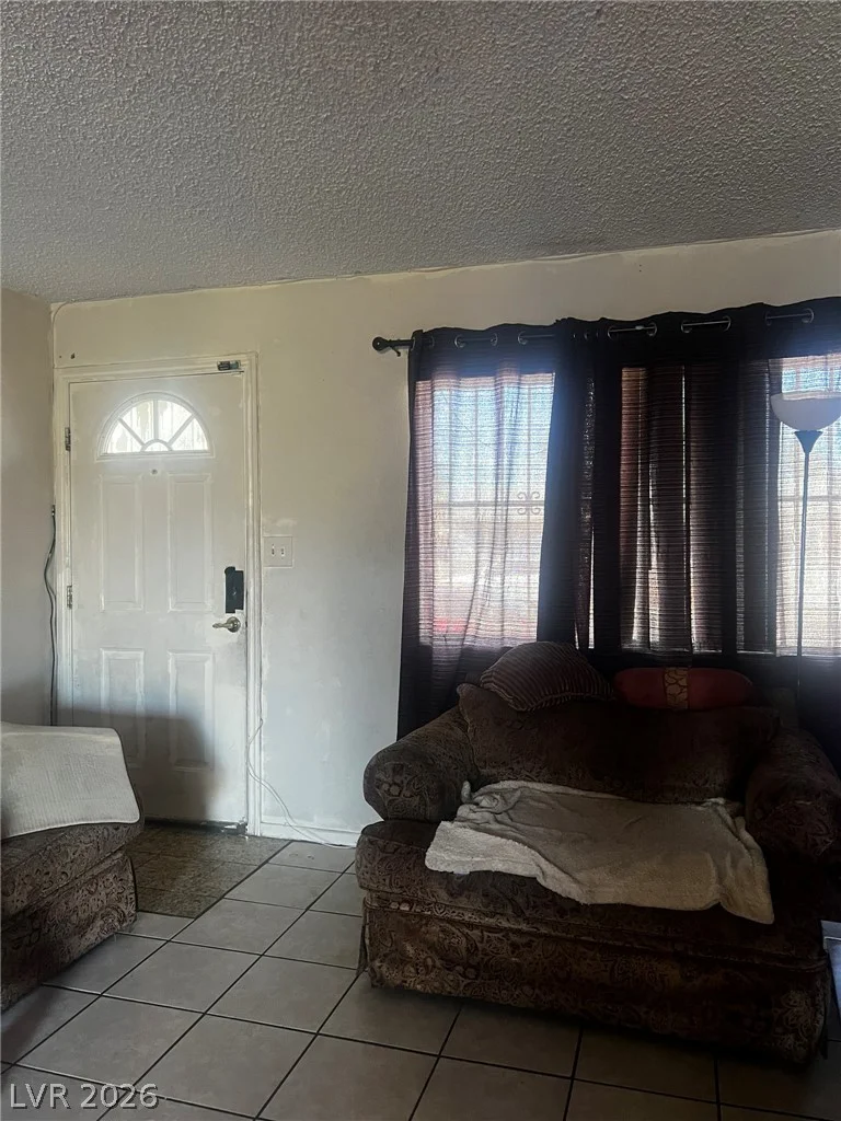 4829 Stillwater, Las Vegas, NV 89110