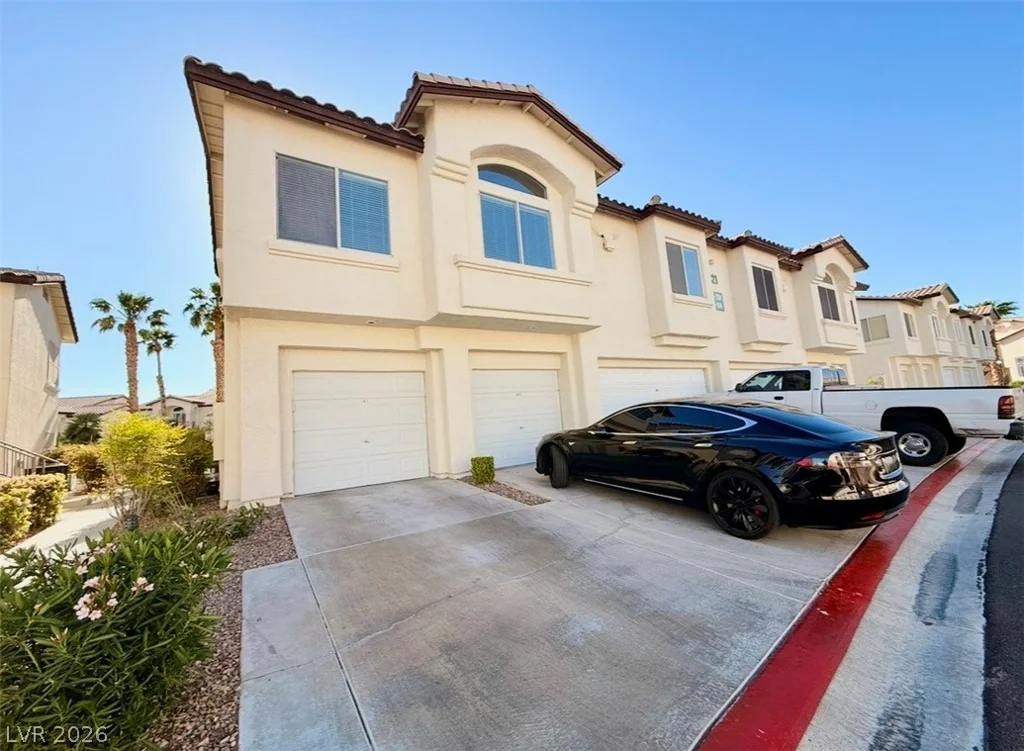 4821 Black Bear, Las Vegas, NV 89149