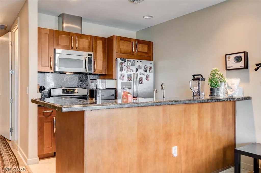 4525 Dean Martin, Las Vegas, NV 89103
