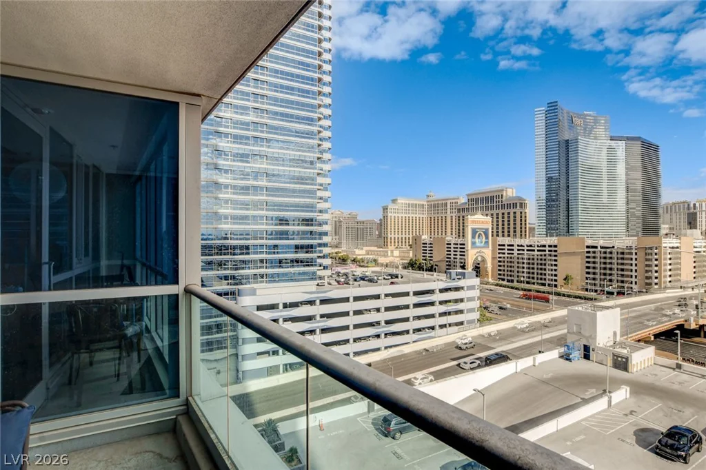 4525 Dean Martin, Las Vegas, NV 89103
