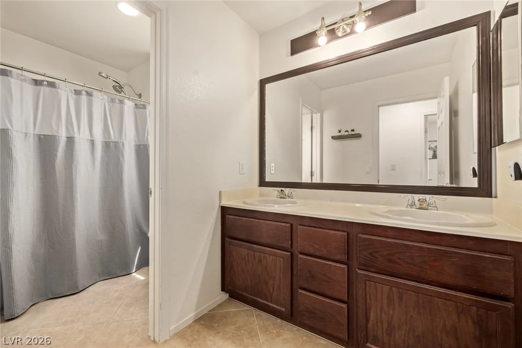 6215 Blushing Willow, North Las Vegas, NV 89081