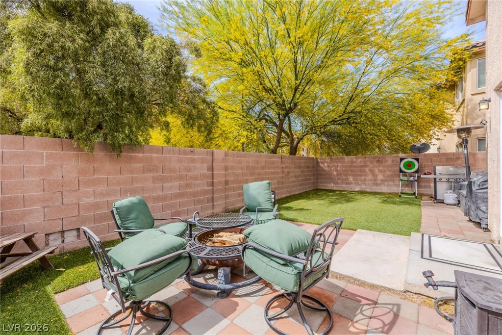 6215 Blushing Willow, North Las Vegas, NV 89081