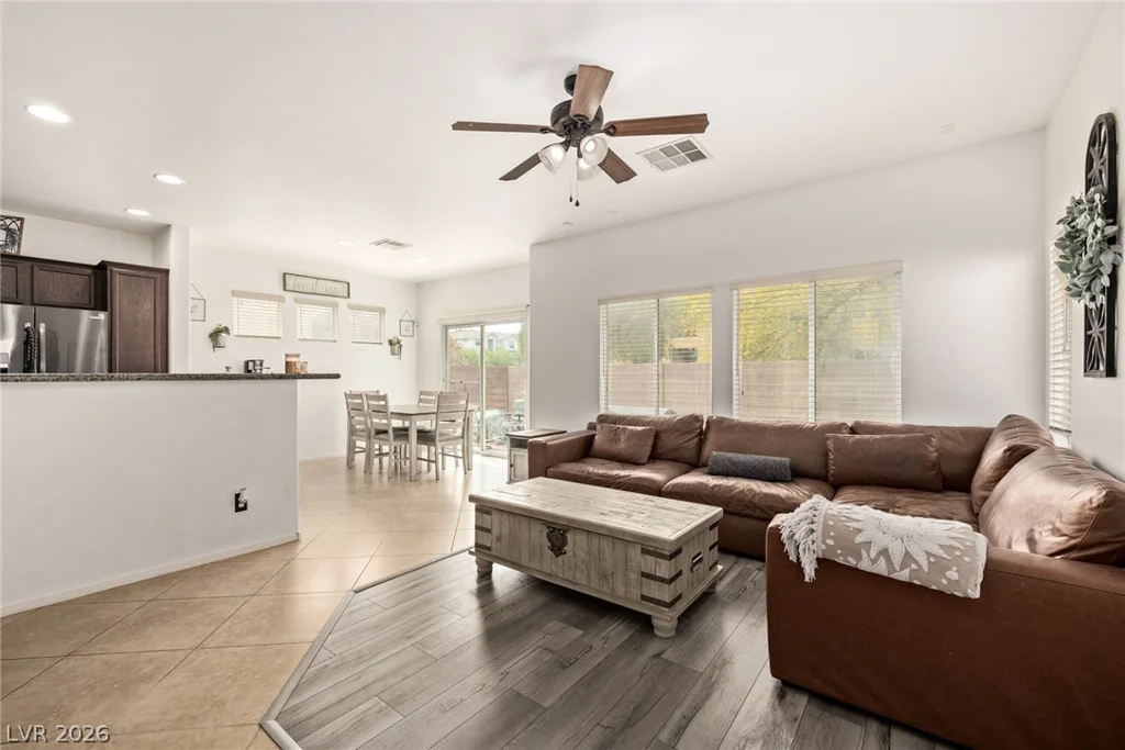 6215 Blushing Willow, North Las Vegas, NV 89081