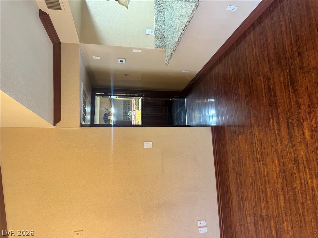 8101 Flamingo, Las Vegas, NV 89147