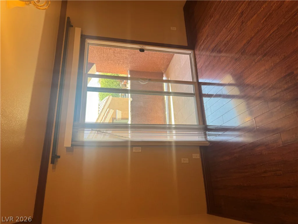 8101 Flamingo, Las Vegas, NV 89147
