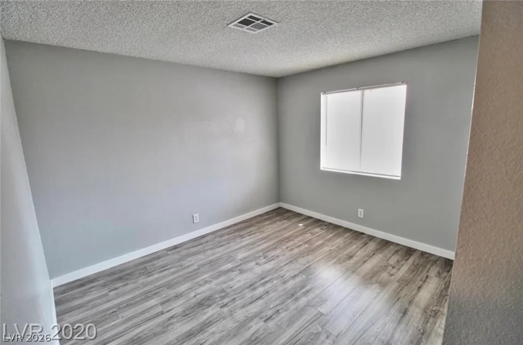 7937 Diamond Rock, Las Vegas, NV 89128