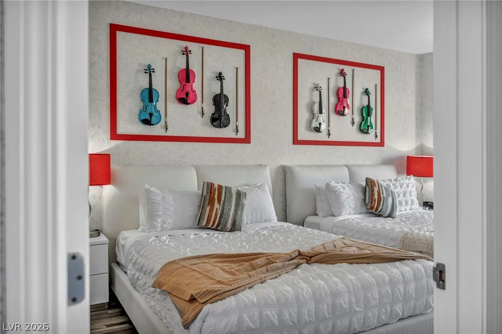 211 Flamingo, Las Vegas, NV 89169
