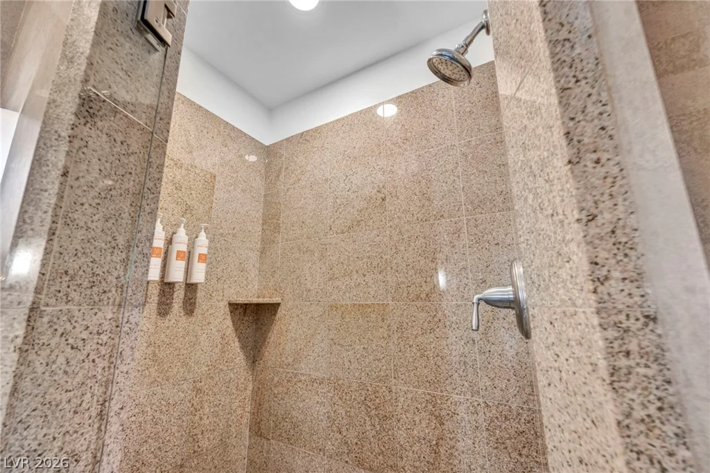 211 Flamingo, Las Vegas, NV 89169