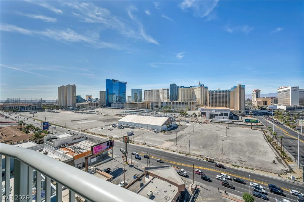 211 Flamingo, Las Vegas, NV 89169