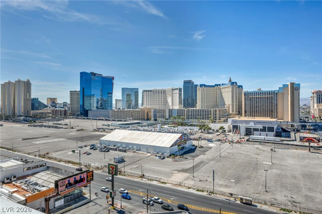 211 Flamingo, Las Vegas, NV 89169
