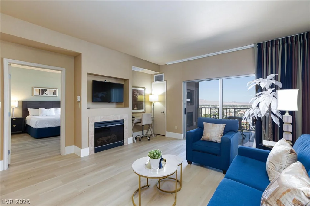 211 Flamingo, Las Vegas, NV 89169