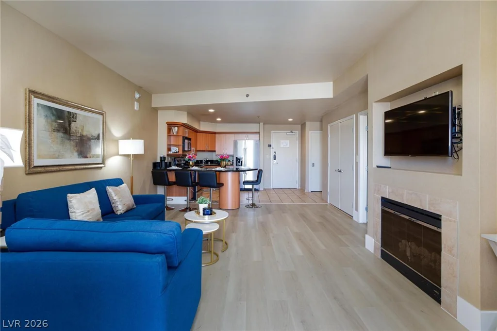 211 Flamingo, Las Vegas, NV 89169