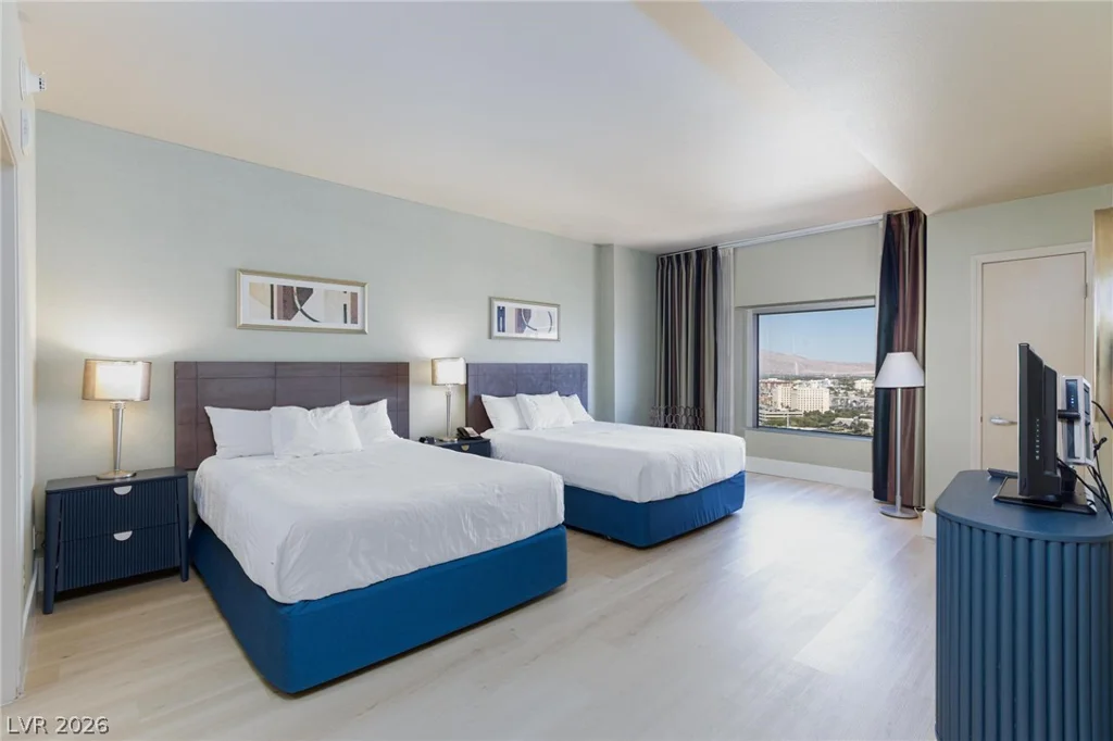 211 Flamingo, Las Vegas, NV 89169