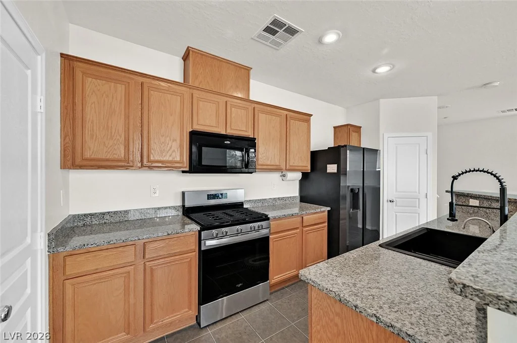 475 Westminster Hall, North Las Vegas, NV 89032