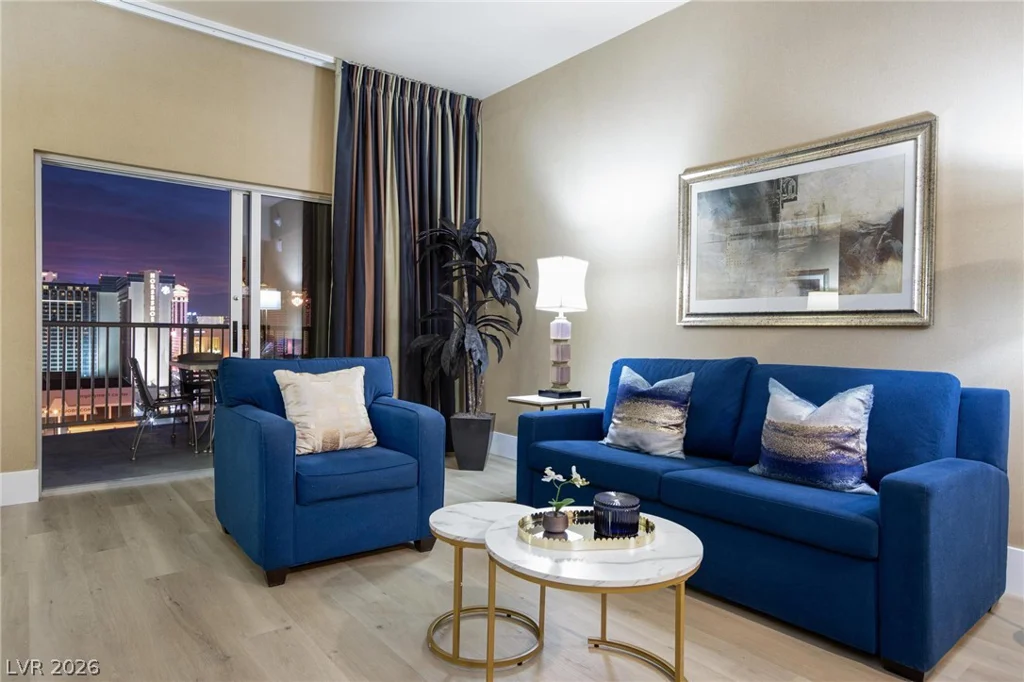 211 Flamingo, Las Vegas, NV 89169