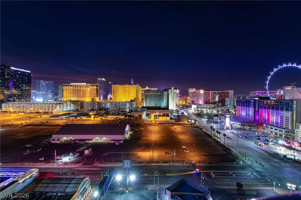 211 Flamingo, Las Vegas, NV 89169