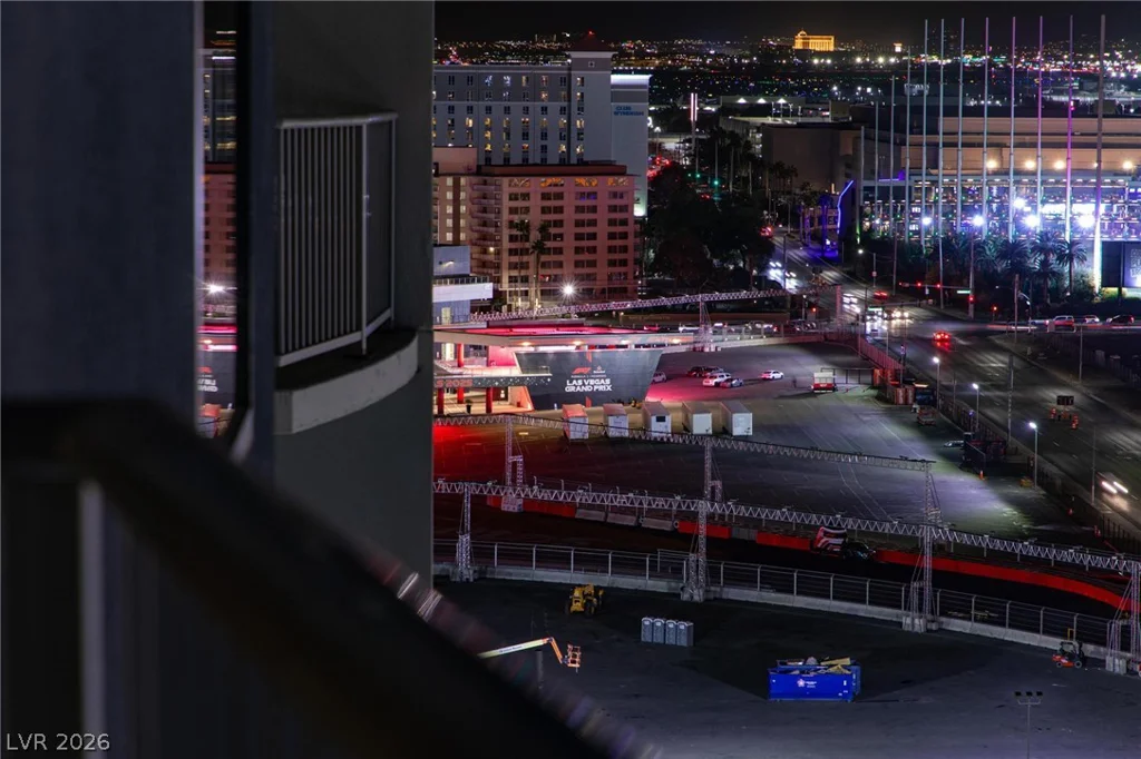211 Flamingo, Las Vegas, NV 89169