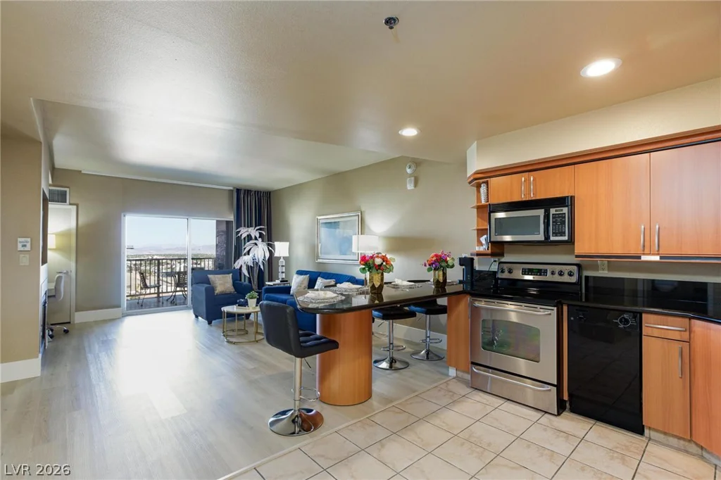 211 Flamingo, Las Vegas, NV 89169