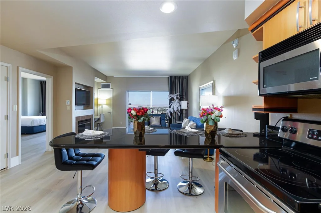 211 Flamingo, Las Vegas, NV 89169