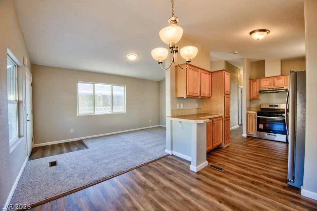 3643 Lost Hills, Las Vegas, NV 89122