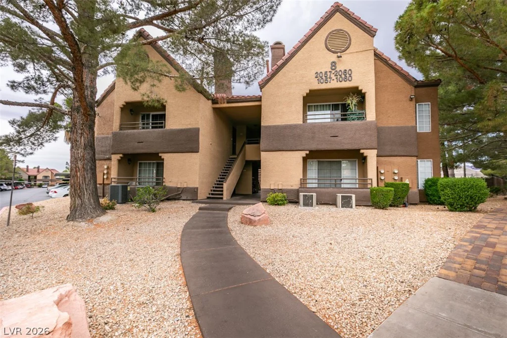 2200 Fort Apache, Las Vegas, NV 89117