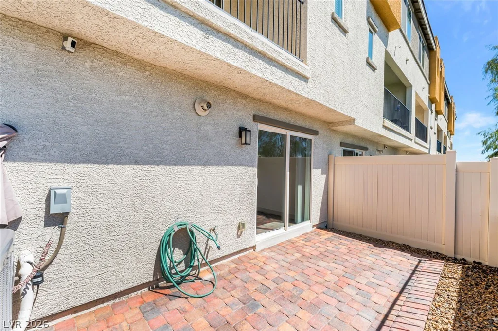 10083 Vibrant Moon, Las Vegas, NV 89129