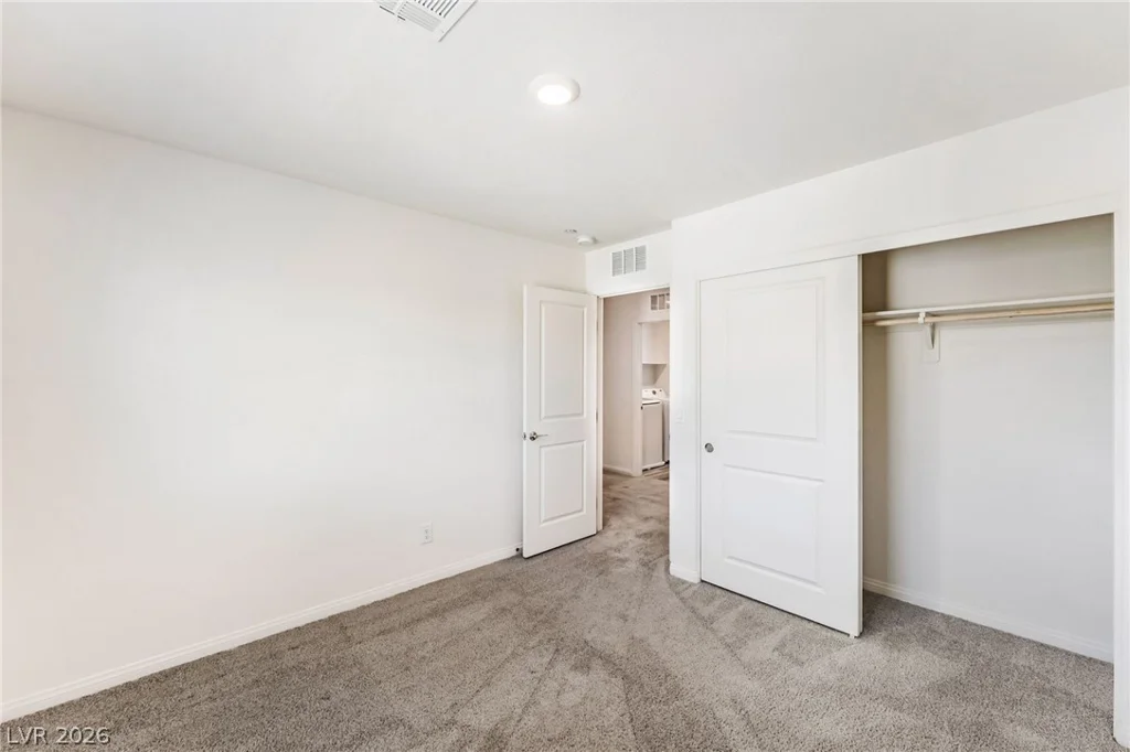 10083 Vibrant Moon, Las Vegas, NV 89129