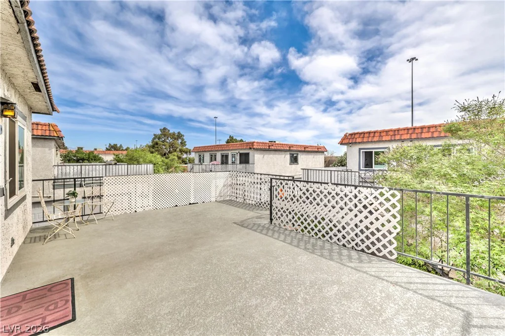 1101 Willow Tree, Las Vegas, NV 89128