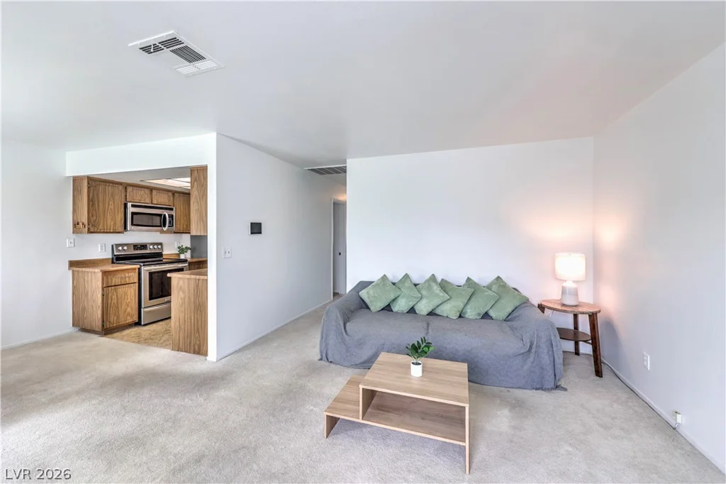 1101 Willow Tree, Las Vegas, NV 89128