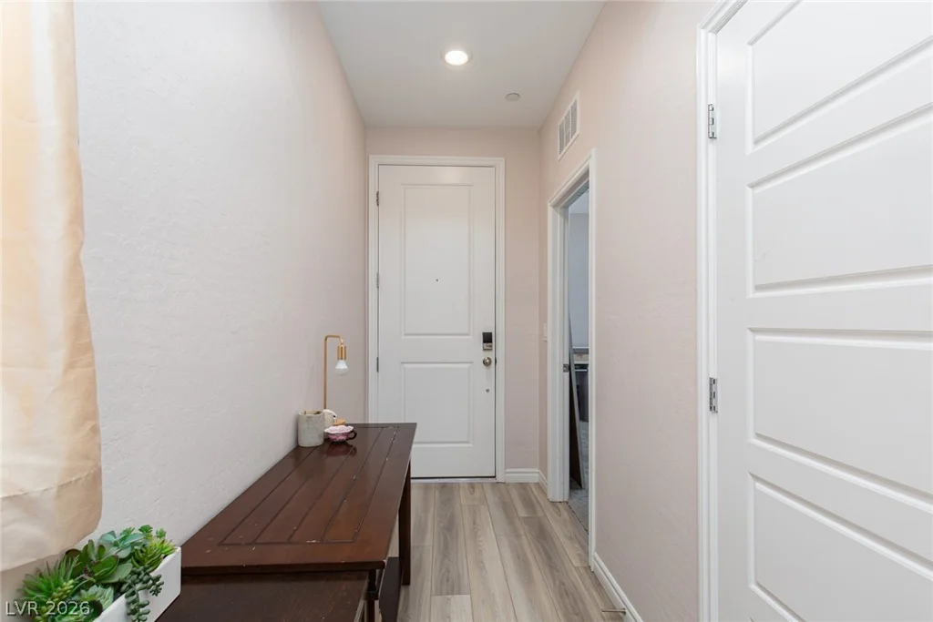 9734 Pacific Pine, Las Vegas, NV 89143