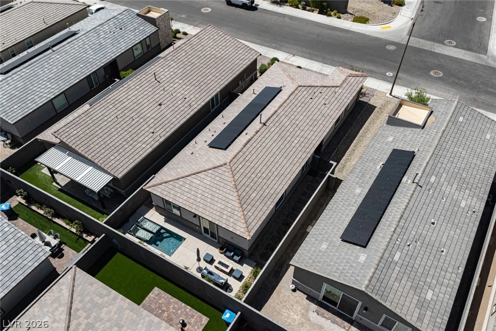 9734 Pacific Pine, Las Vegas, NV 89143